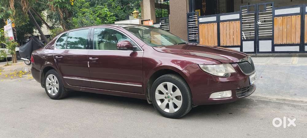 Skoda Superb Elegance 2.0 Tdi Cr At, 2009, Diesel