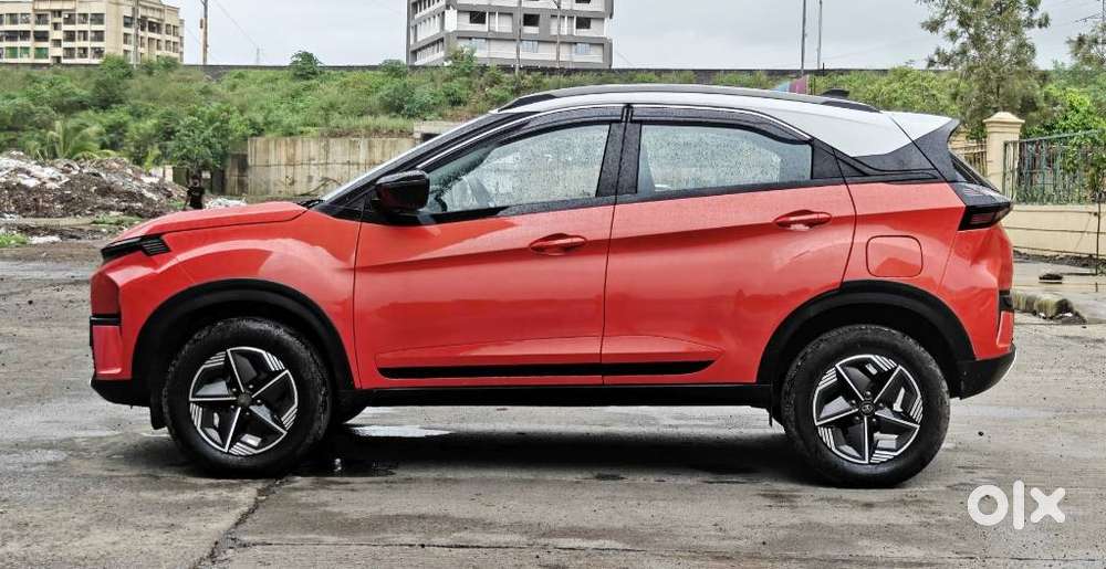 Tata Nexon Creative Plus 1.2 Revotron Petrol 6 Amt, 2023, Petrol
