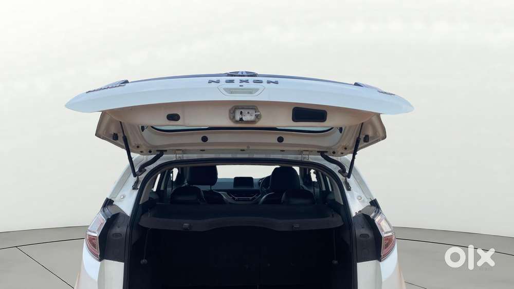 Tata Nexon 1.2 Revotron Xz Plus, 2019, Petrol