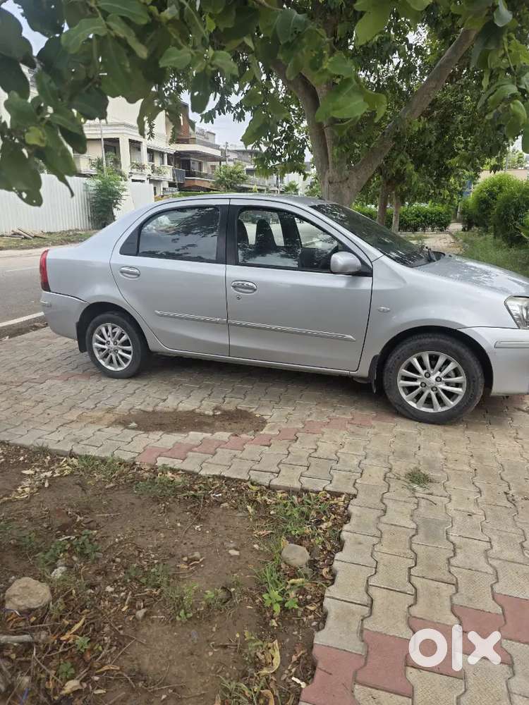 Toyota Etios Vx 2011 Car