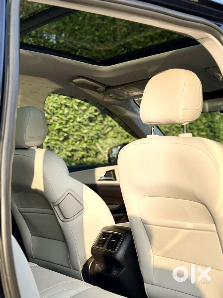 Mahindra Xuv700 2.2 Ax 7 Diesel Mt Str, 2024, Diesel