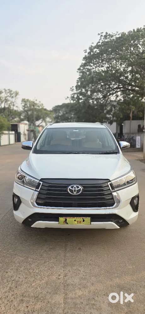 Toyota Innova Crysta 2022