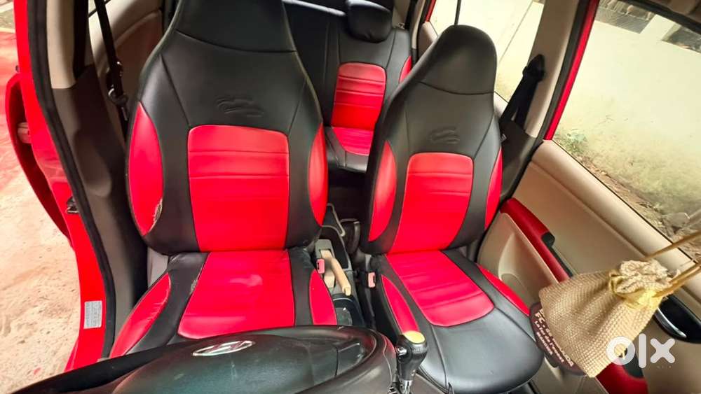 Hyundai I10 Sportz 2012