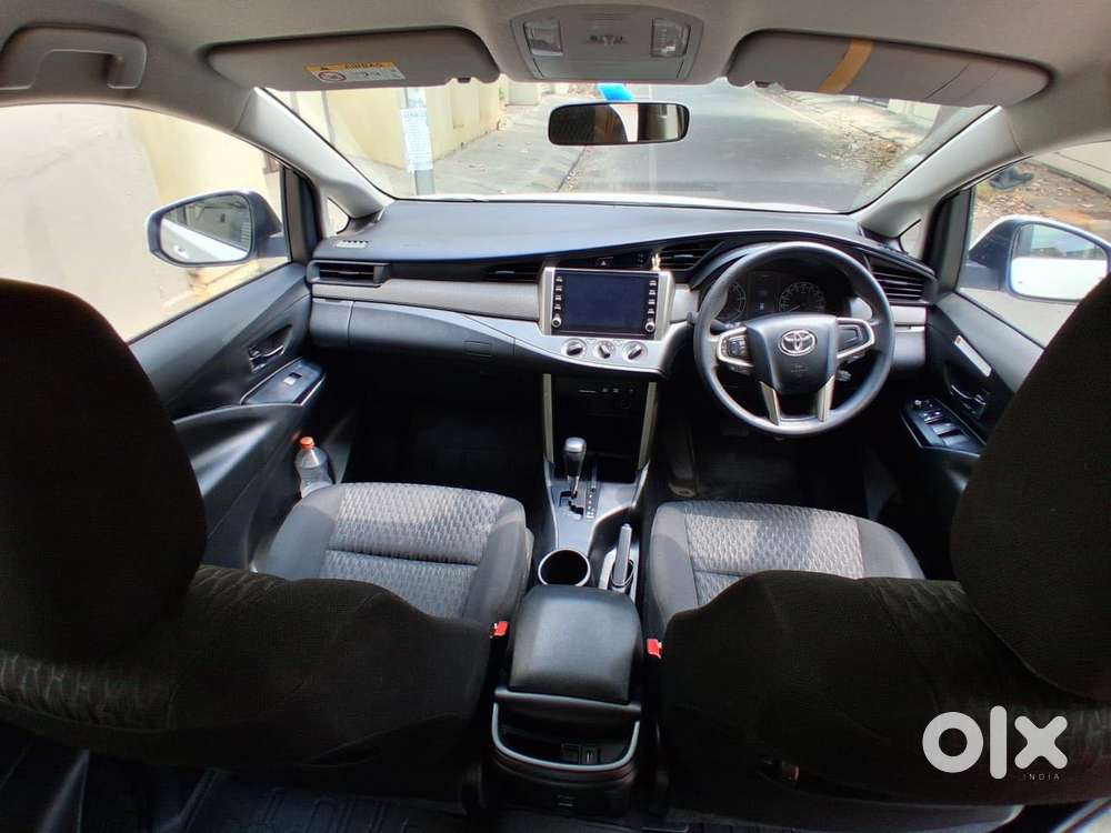 Toyota Innova Crysta