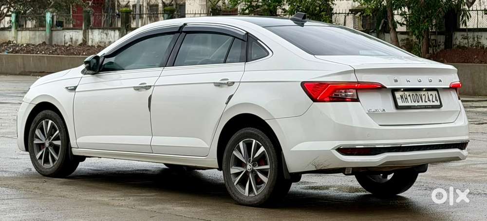 Skoda Slavia 1.0 Tsi Style At, 2022, Petrol