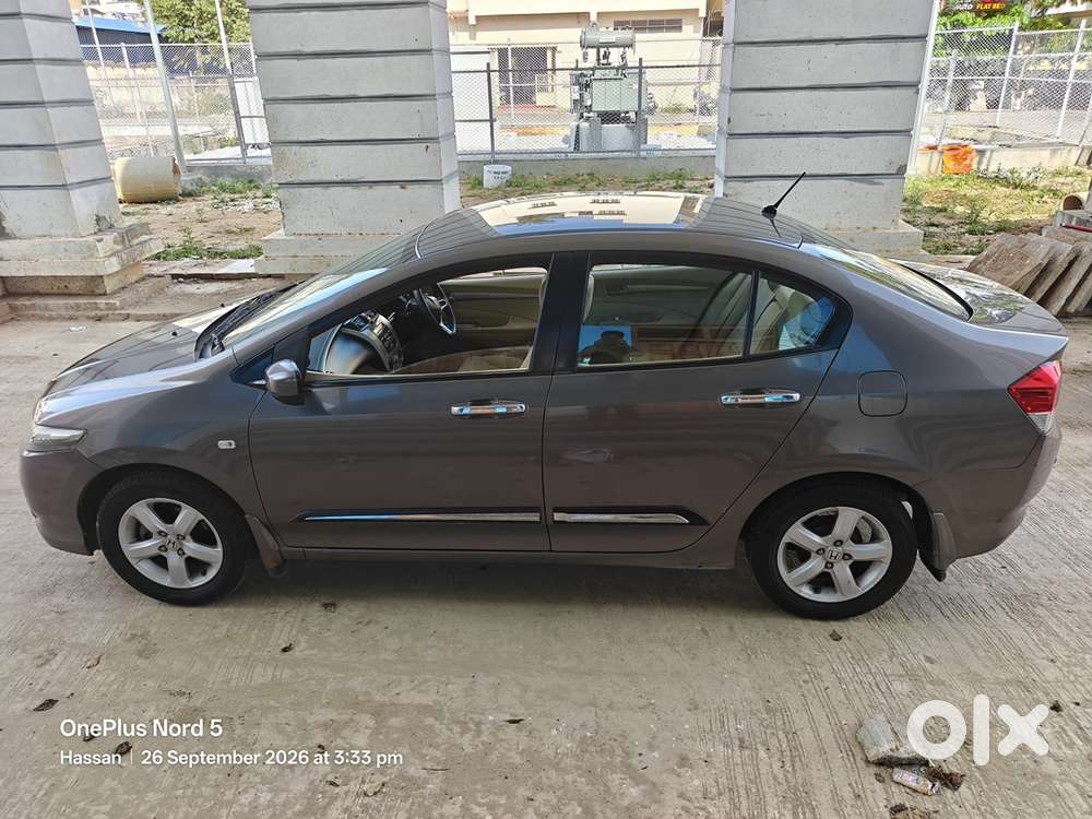 Honda City V I-vtec Top-end | 2011 | Petrol | Second Owner