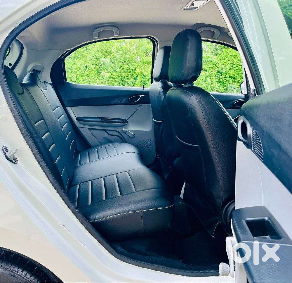 Tata Tiago Xe, 2020, Petrol