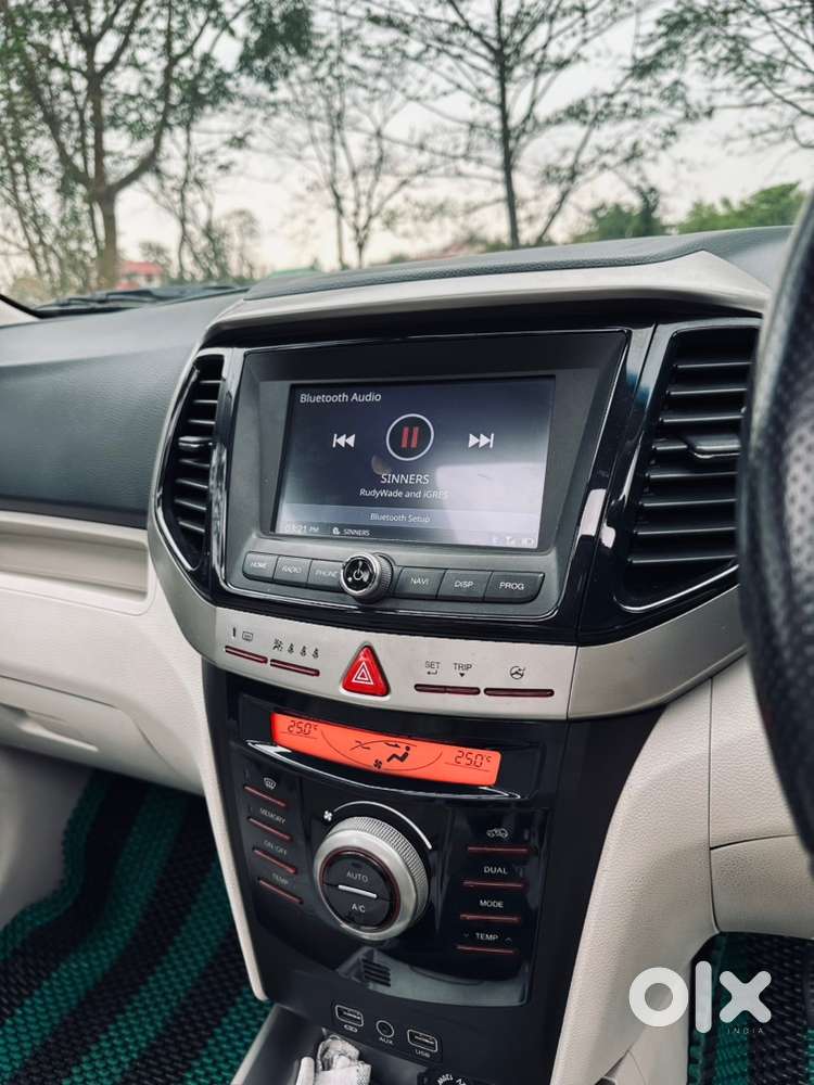 Mahindra Xuv 300 W8(o)