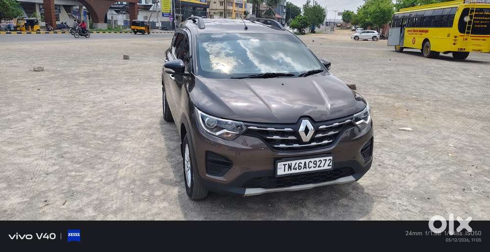 Renault Triber Rxt, 2023, Petrol