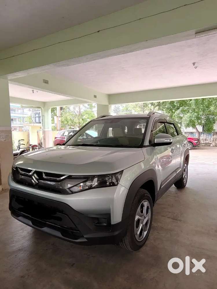 Maruti Suzuki Brezza Lxi Cng 2025