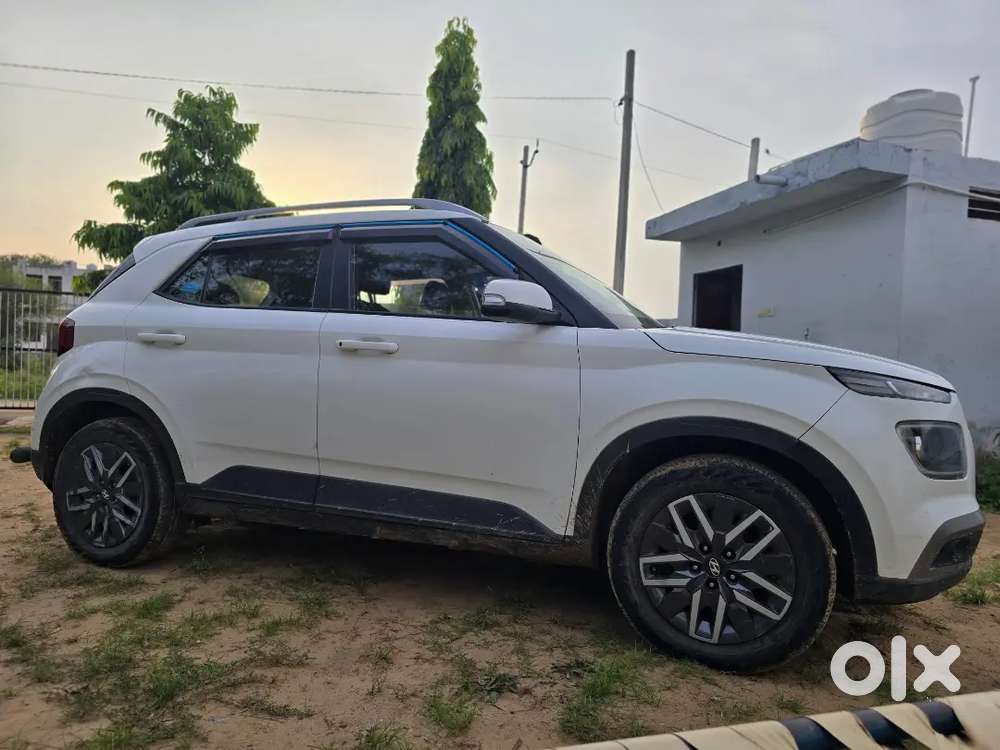 Hyundai Venue Diesel 2022 2nd Owner