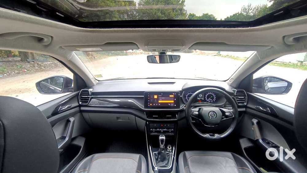 Skoda Kushaq 1.0 Tsi Style At, 2022, Petrol