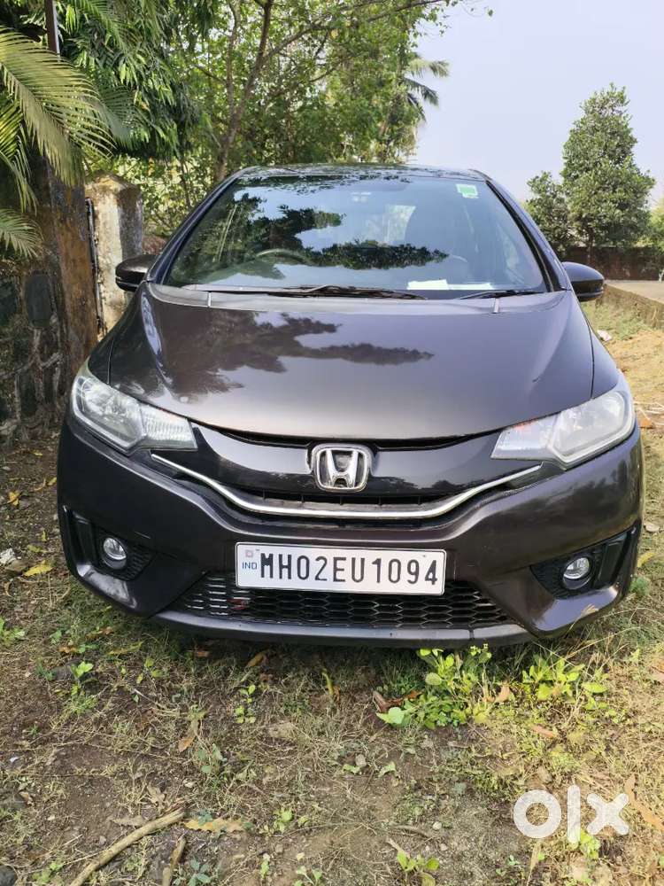 Honda Jazz V Automatic Dec-2017 Cng & Hybrids 62000 Km Driven