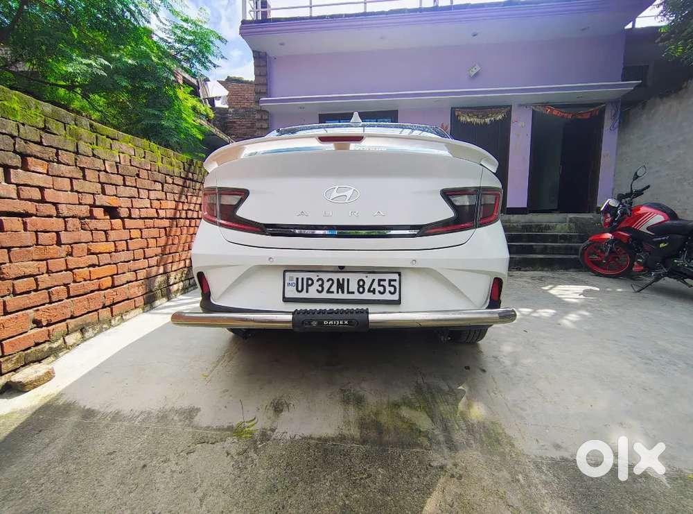 Hyundai Aura Sx 2023