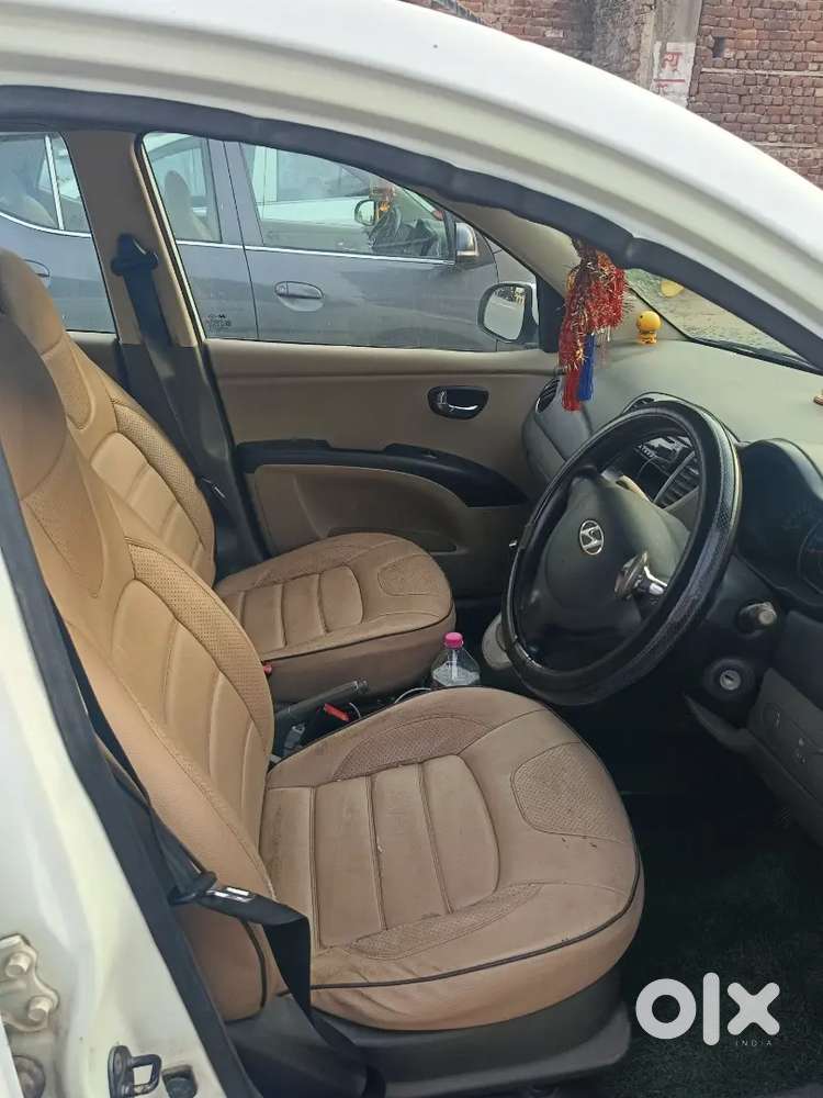 Hyundai I10 2012 Petrol 83000 Km Driven