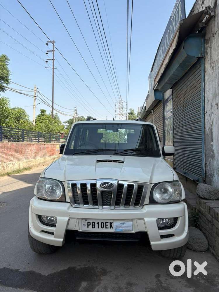 Mahindra Scorpio 2014 Diesel 140000 Km Driven