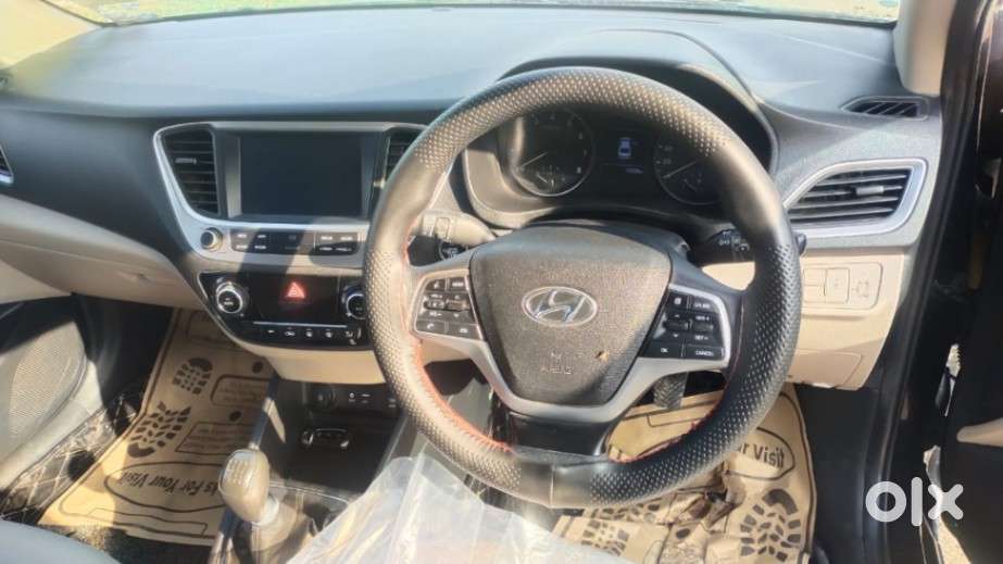 Hyundai Verna 1.5 Sx Petrol Mt, 2019, Petrol
