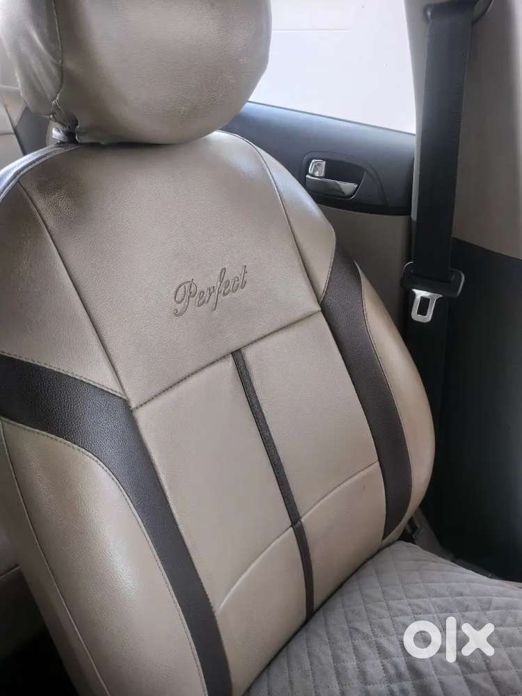 Hyundai I20 2011 Diesel Well Maintained, Owner Defence Personal