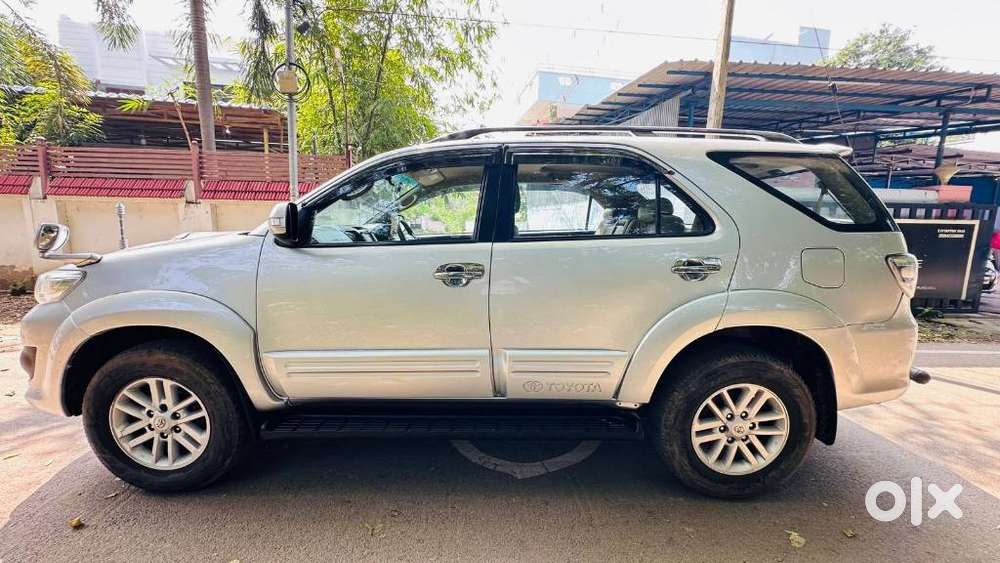 Toyota Fortuner 2011-2016 4x2 Manual, 2014, Diesel