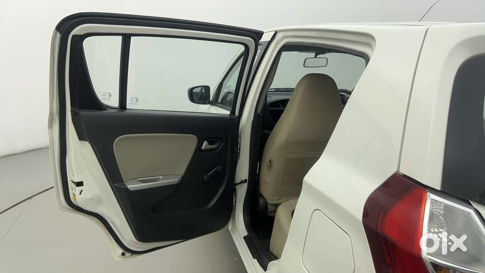 Maruti Suzuki Alto K10 1.0 Vxi Amt, 2015, Petrol