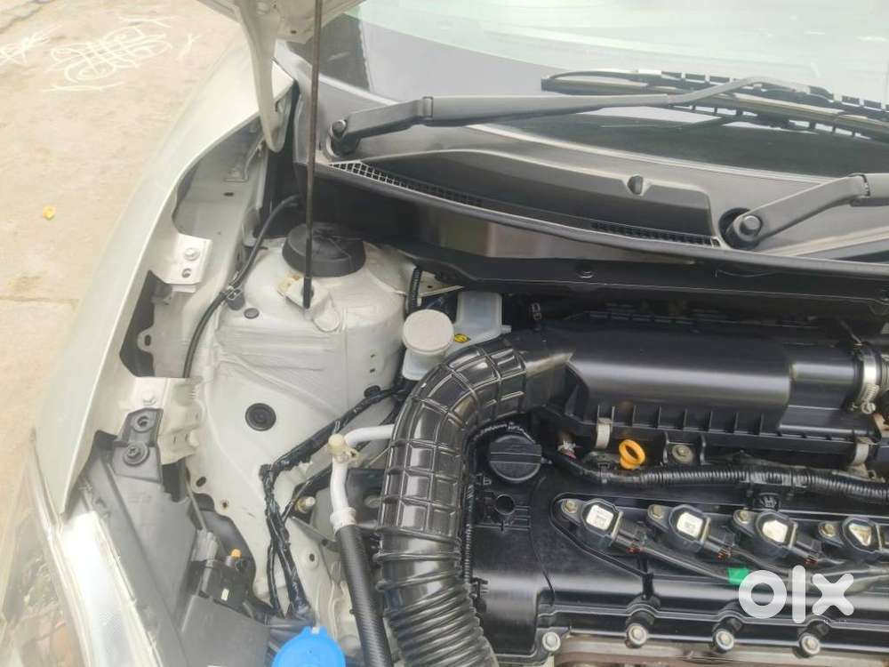 Maruti Suzuki Dzire 1.2 Vxi, 2019, Petrol