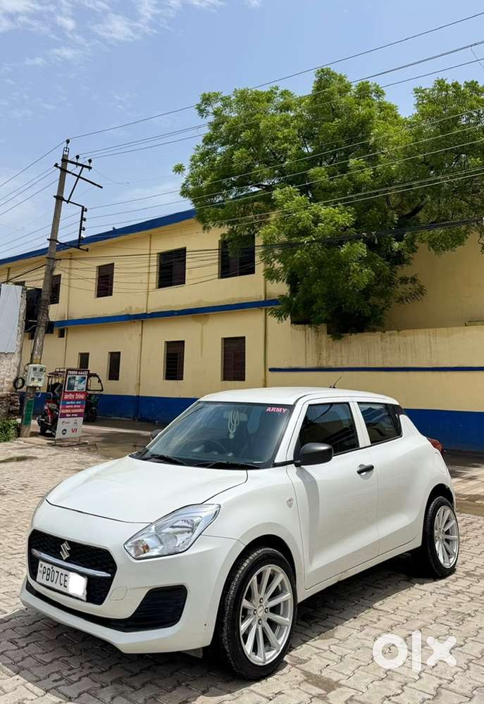 Swift Lxi (2023) Petrol