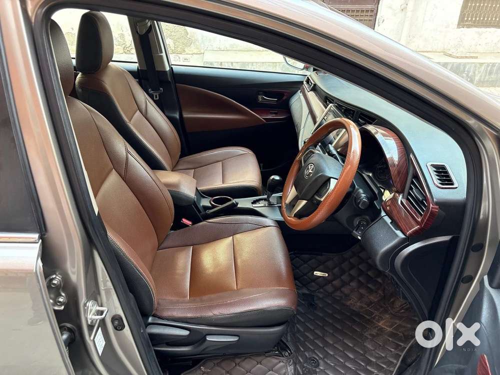 Toyota Innova Crysta [2020-ongoing] 2.4 Gx At 7 Str, 2020, Diesel