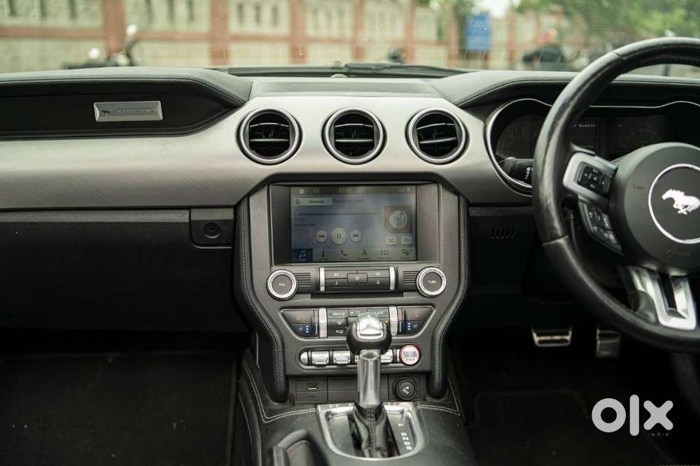 Ford Mustang V8, 2025, Petrol