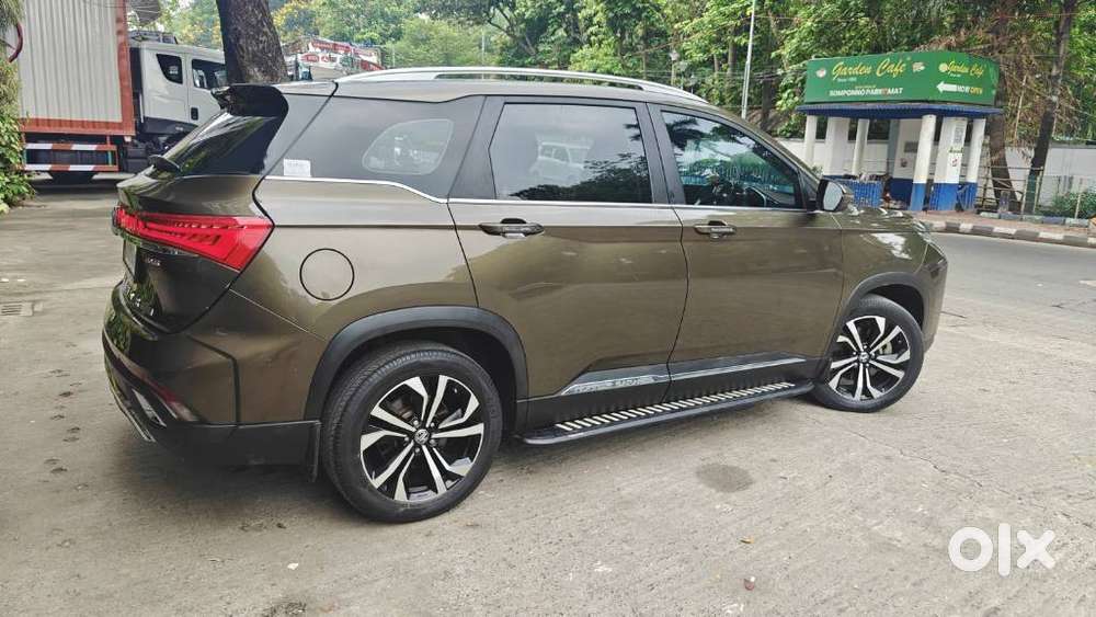 Mg Hector Plus Savvy Pro 1.5 Turbo Petrol Cvt 7 Str, 2024, Petrol