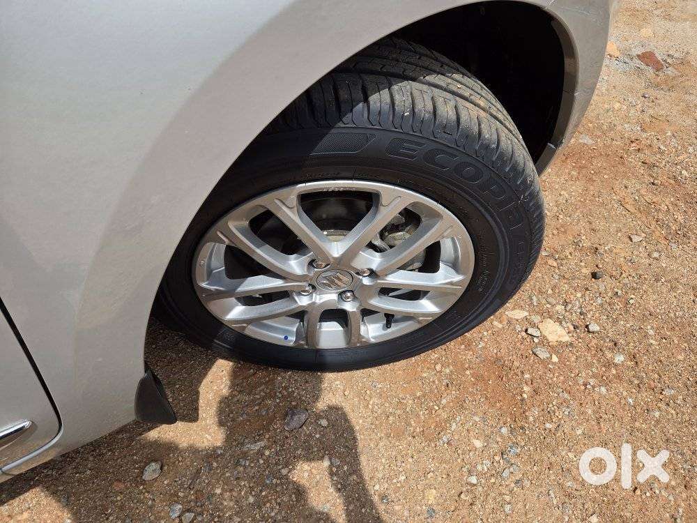 Maruti Suzuki Swift Vvt Zxi, 2023, Petrol