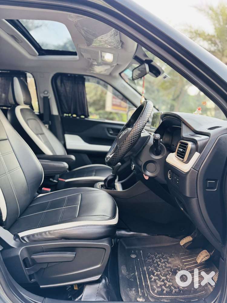 Tata Punch Accomplished Dazzle Sunroof Cng, 2023, Cng & Hybrids