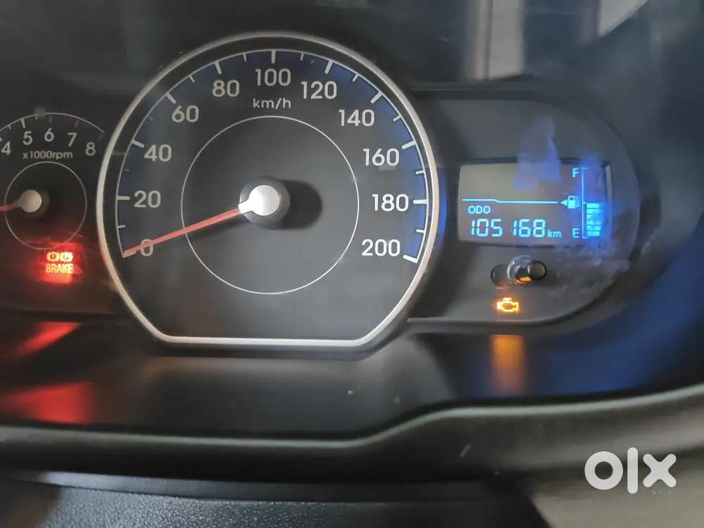 Hyundai I10 20015 Petrol 105000 Km Driven