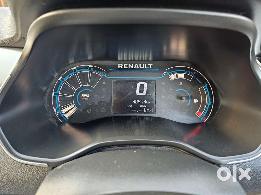 Renault Triber Rxz, 2019, Petrol