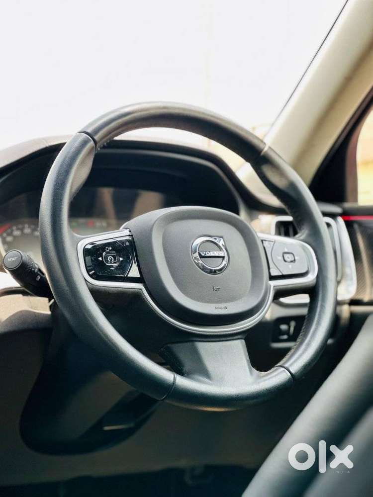 Volvo S60 T4 Inscription, 2022, Petrol