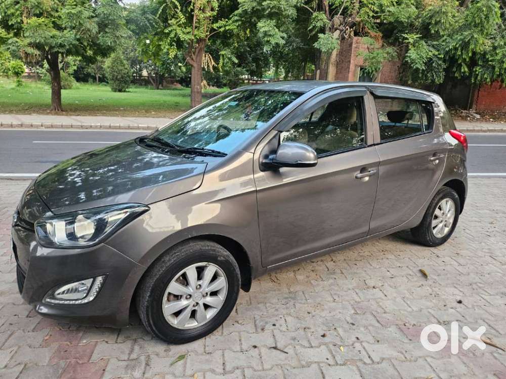 Hyundai I20 Sportz 1.4 Crdi 6 Speed Bs-iv, 2013, Diesel