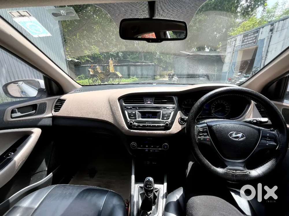Hyundai Elite I20 Asta Crdi 2015 2nd Owner