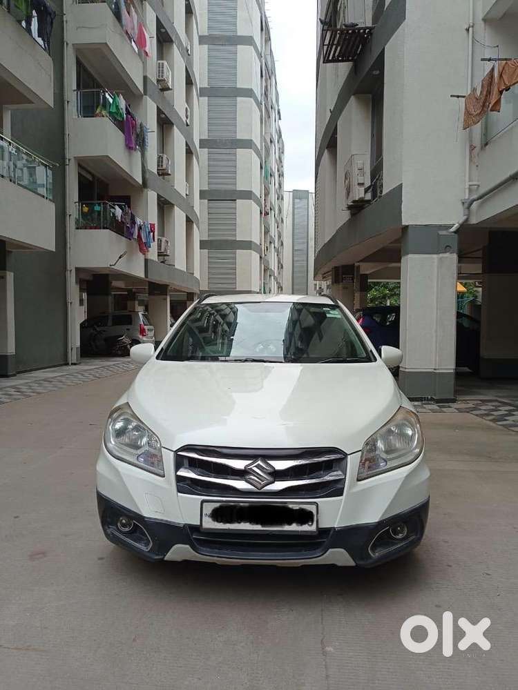 Maruti Suzuki S-cross 2017 Diesel Well Maintained