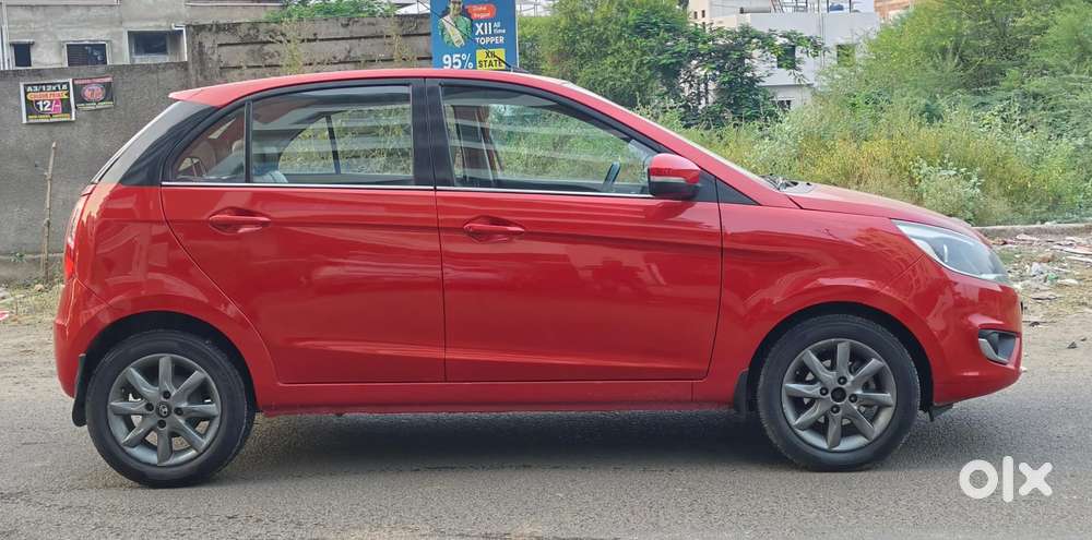 Tata Bolt Revotron Xt, 2015, Petrol