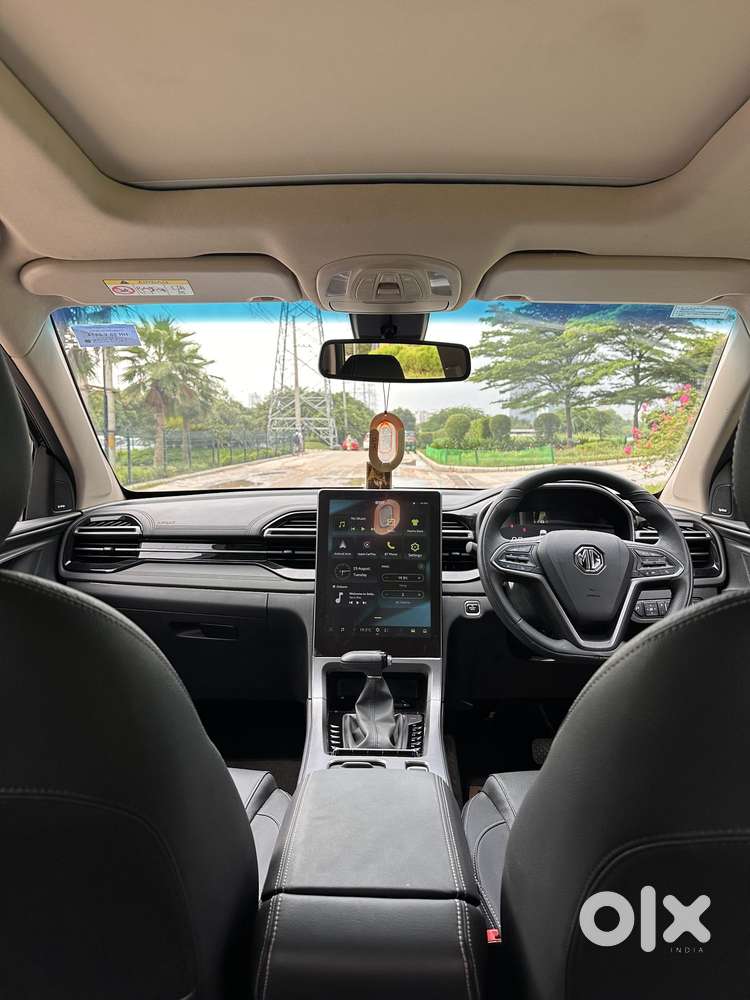 Mg Hector Blackstorm Cvt, 2025, Petrol