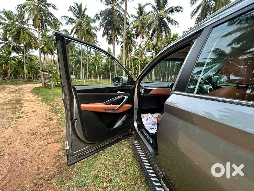 Mg Hector Plus 2011 Diesel 26000 Km Driven