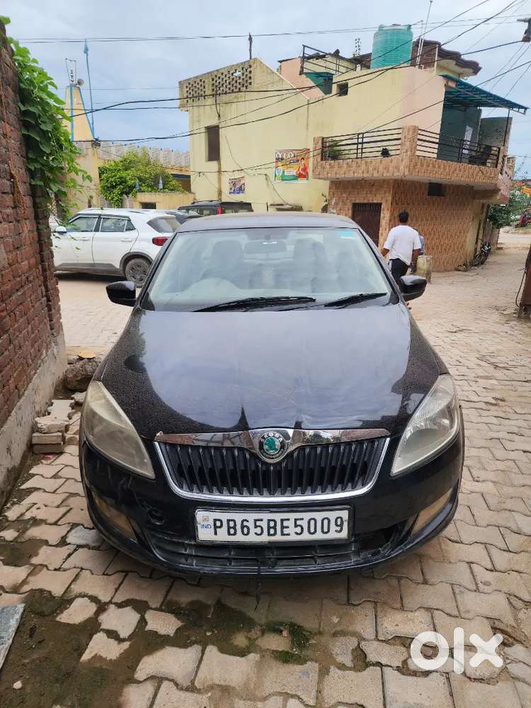 Skoda Rapid 1.6 Tdi 2013 Year