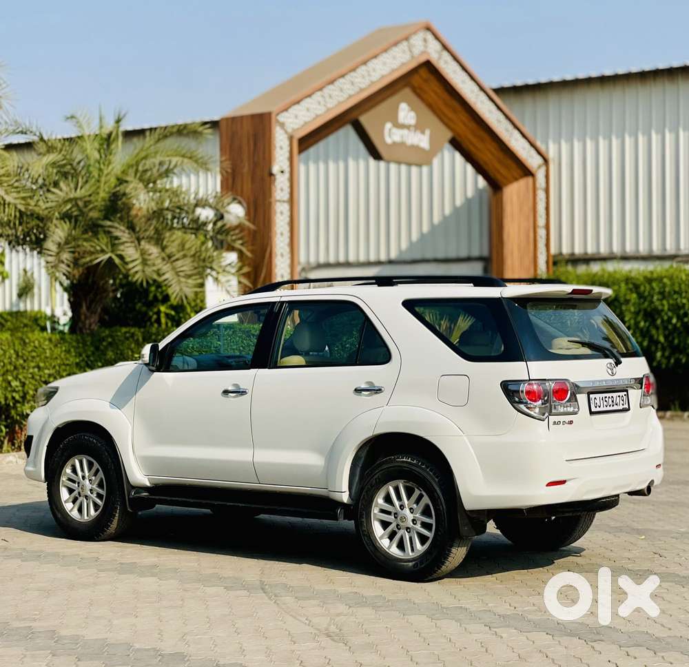 Toyota Fortuner 3.0 4x2 Automatic, 2013, Diesel