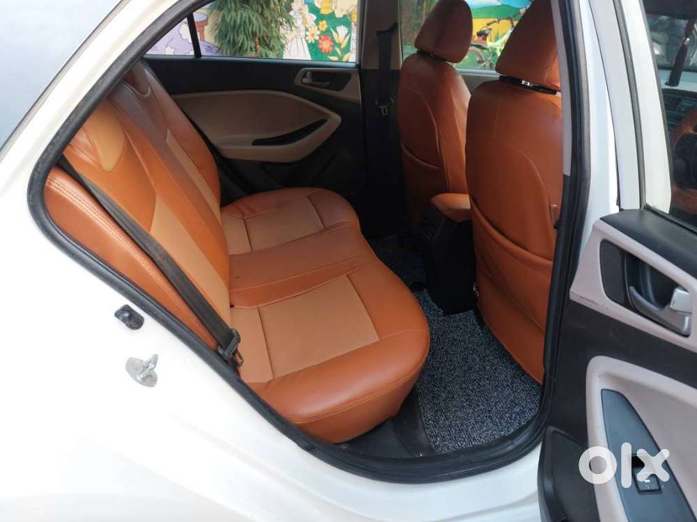 Hyundai I20 Sportz Plus Dual Tone, 2015, Diesel