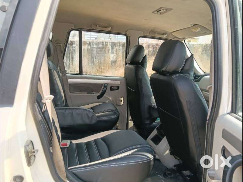 Mahindra Scorpio S10 7 Seater, 2016, Diesel