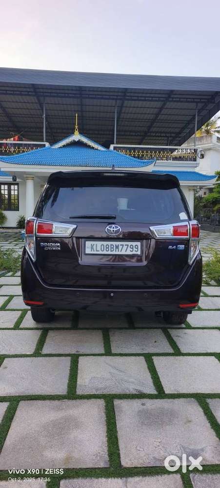 Toyota Innova Crysta 2.4 G Mt, 2017, Diesel