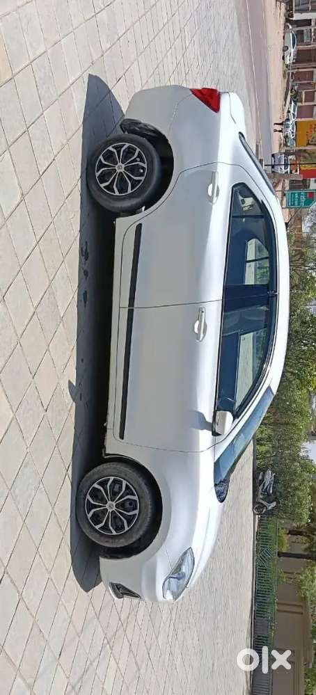 Maruti Suzuki Dzire 2021 Petrol 57000  Km Driven