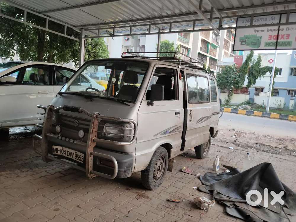 Omni 8 Seater Petrol Car