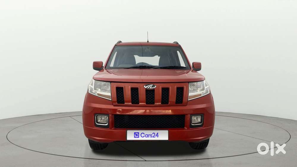 Mahindra Tuv 300 T8 Amt, 2016, Diesel