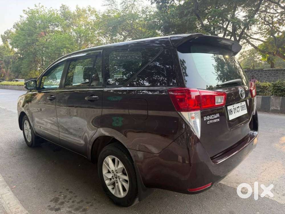 Toyota Innova Crysta 2.8 Gx At 8s, 2017, Petrol