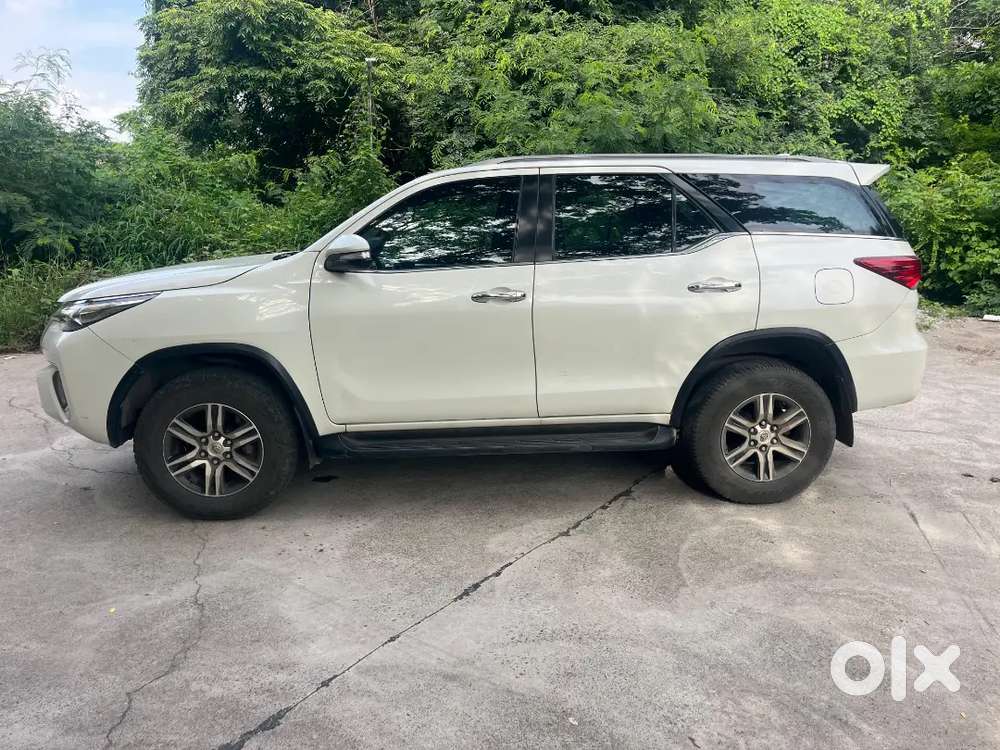 Toyota Fortuner Legender 2017 Diesel